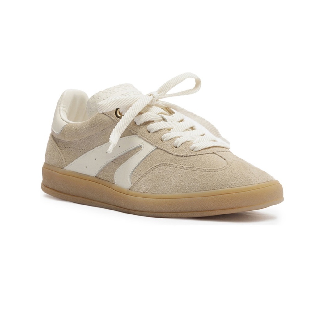 Arezzo Women's Maxine Round Toe Flat Sneakers- Size 6.5
